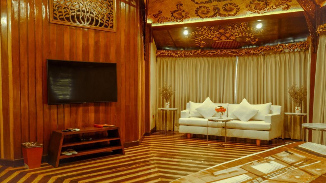 Rancho Bernardo Luxury Villas And Resort Bagac Kültér fotó