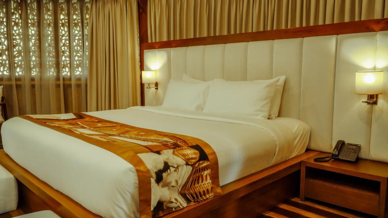 Rancho Bernardo Luxury Villas And Resort Bagac Kültér fotó
