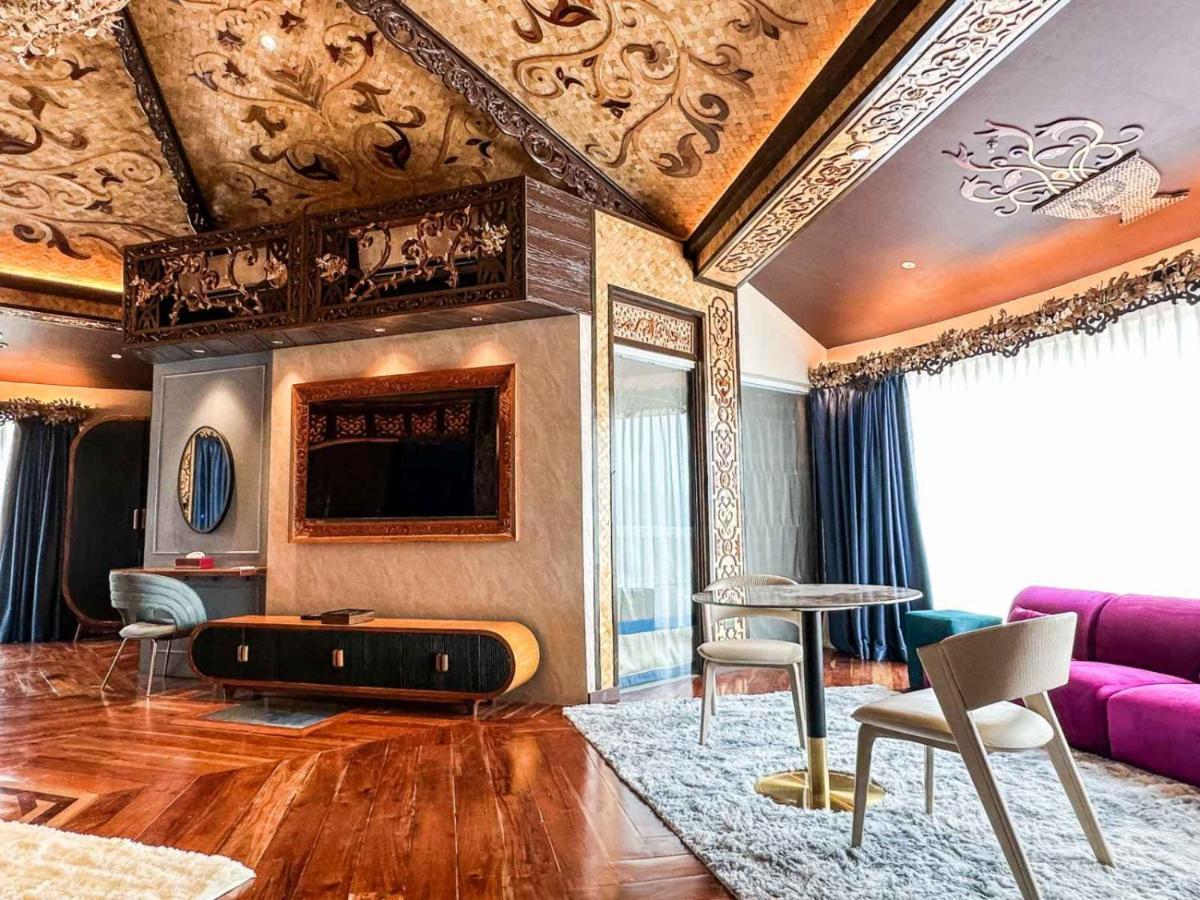 Rancho Bernardo Luxury Villas And Resort Bagac Kültér fotó