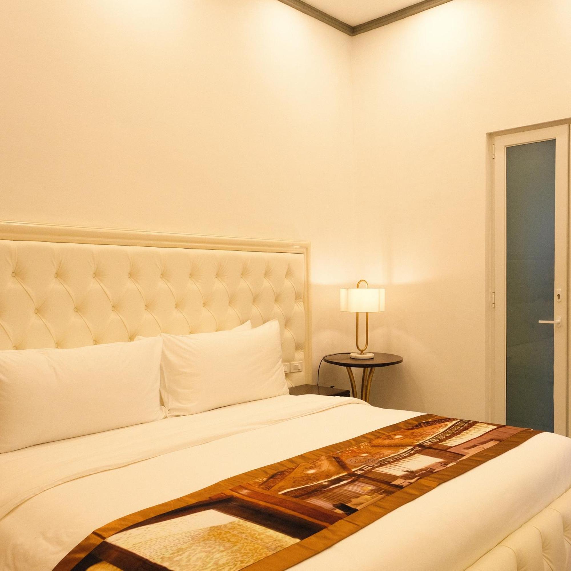 Rancho Bernardo Luxury Villas And Resort Bagac Kültér fotó